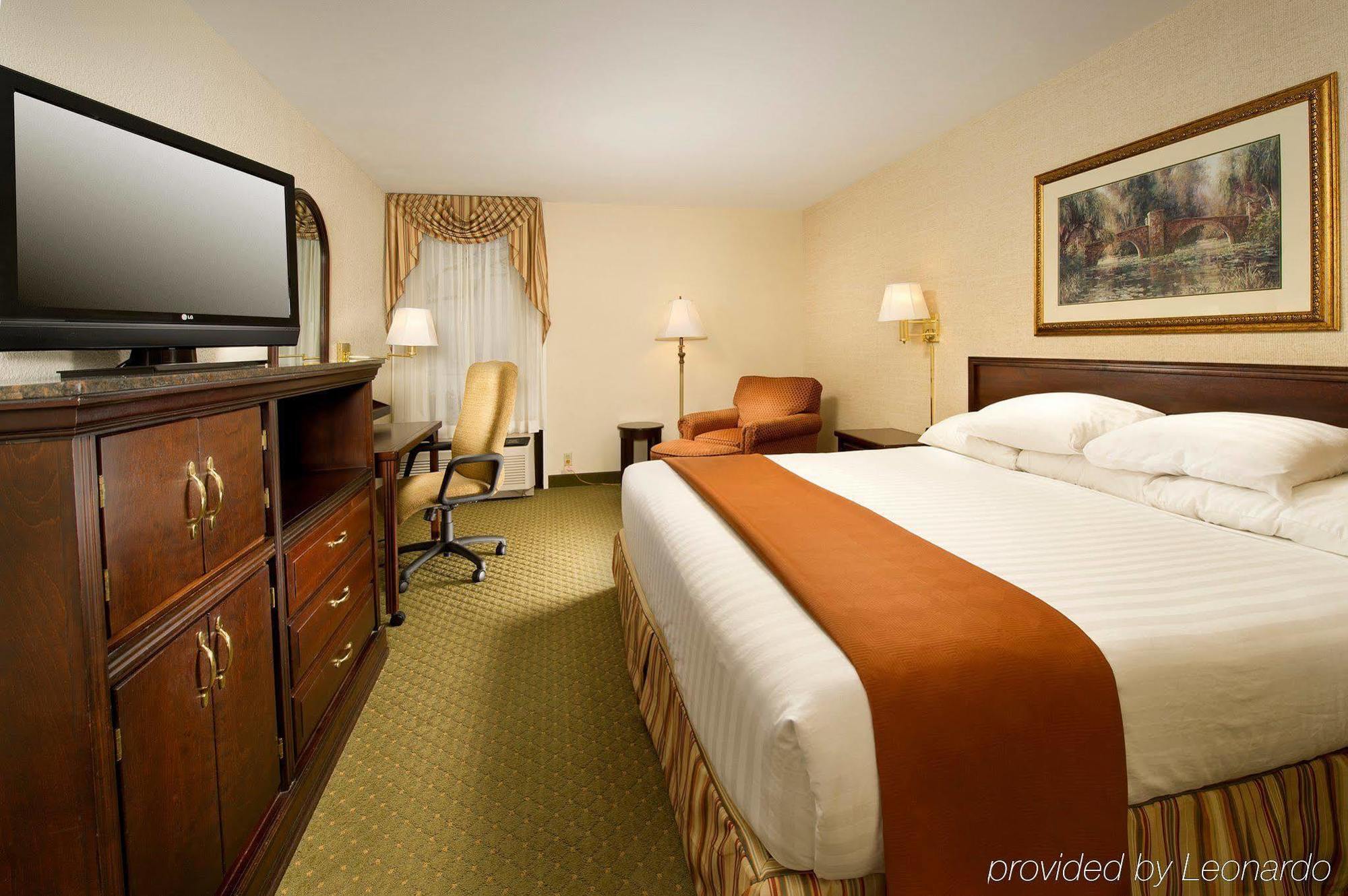 Heritage Inn & Suites St Louis Fenton, Trademark By Wyndham Eksteriør bilde